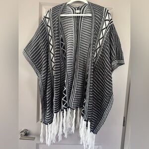 Black and White Geometric Poncho